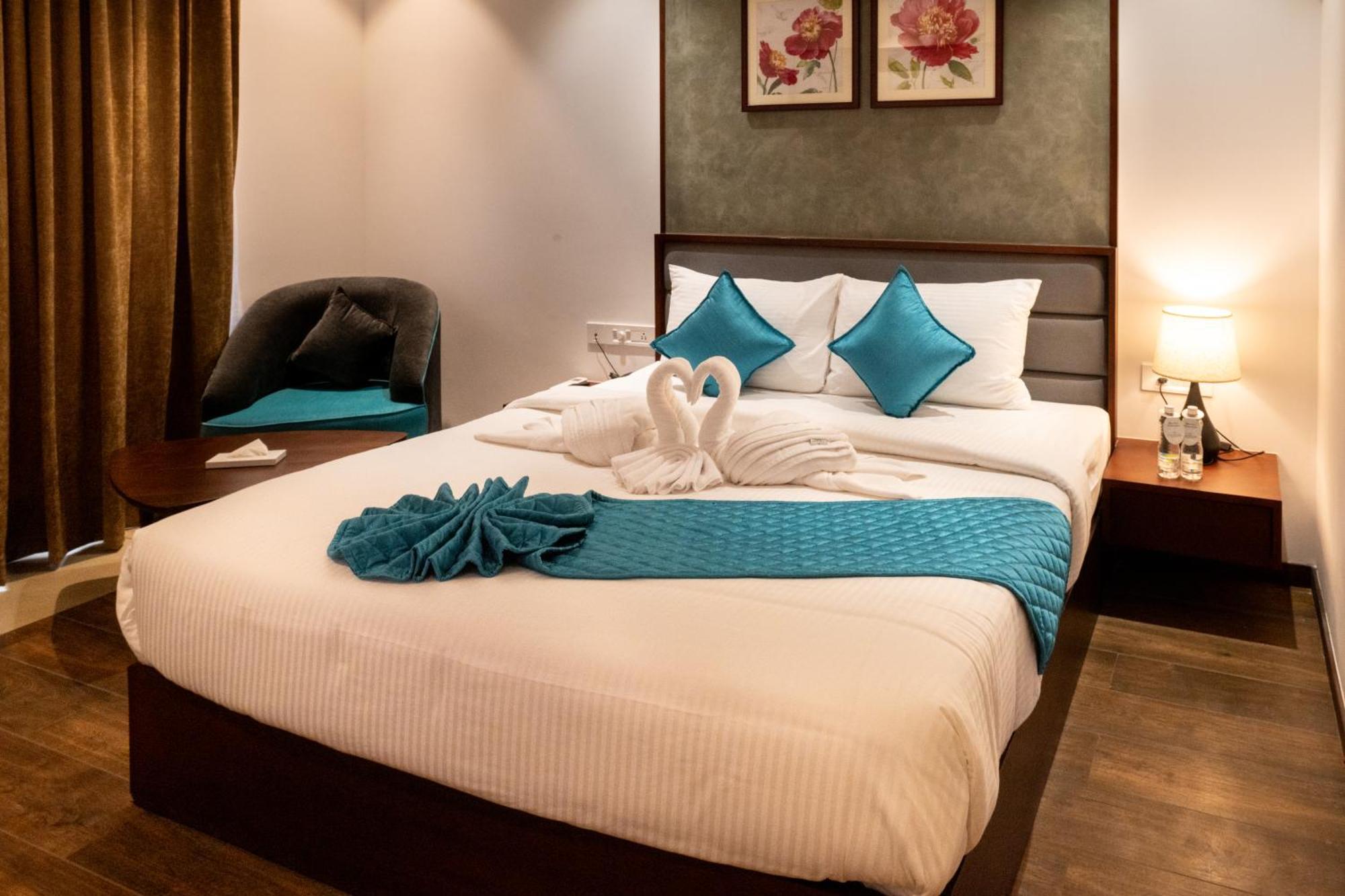 Gokulam Park Hotel 4*